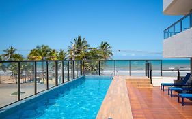 Kalug - VISTA MAR, piscina, ACADEMIA, espaço kids e WI-FI 350mbps na Praia dos Milionários